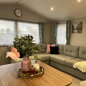  Campsite Lovely 3 Bedroom In Seton Wi-fi Xbox United Kingdom