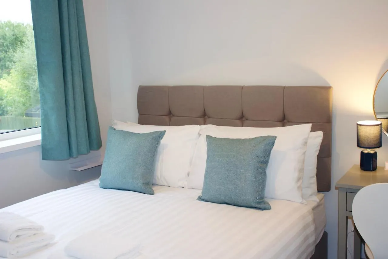 Treetops View - Cheerful & Modern Home In Bispham, Blackpool Holiday home